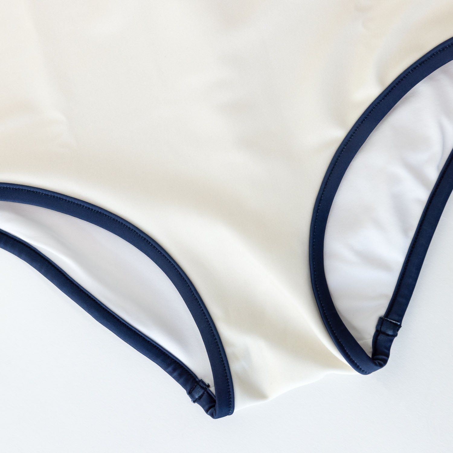 Girl UV Swimsuit Sailor Nice